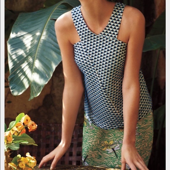 Anthropologie Tops - Anthropologie Blue and White Geometric Blouse
